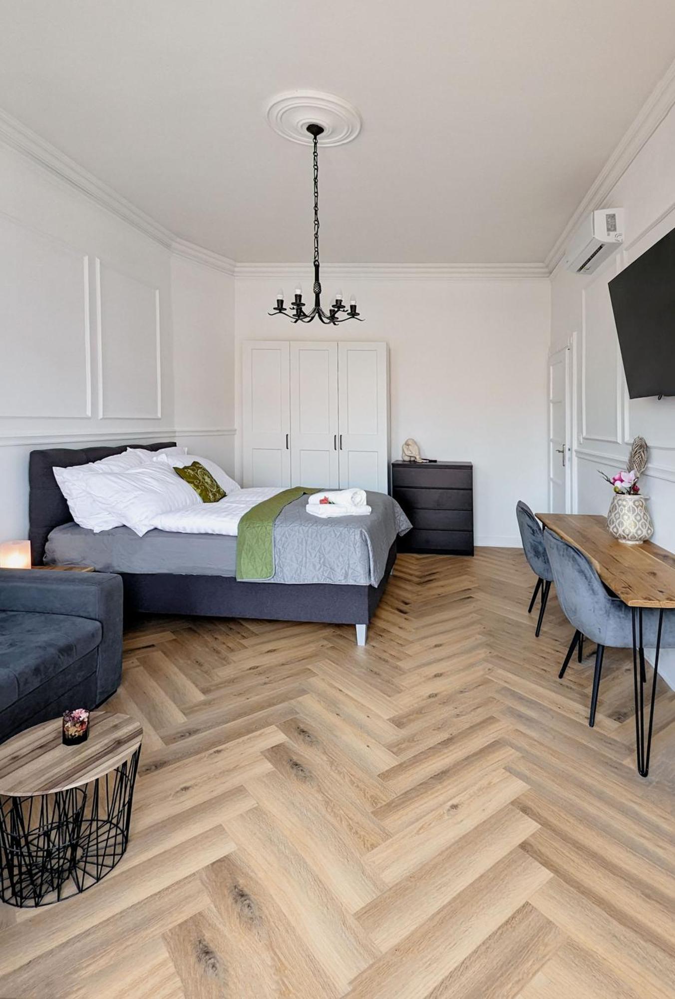 Pedestrian Apartment, The Best Location Budapeşte Dış mekan fotoğraf