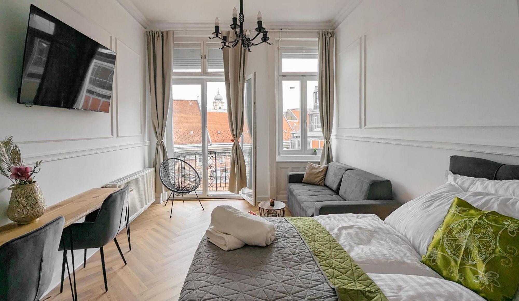 Pedestrian Apartment, The Best Location Budapeşte Dış mekan fotoğraf